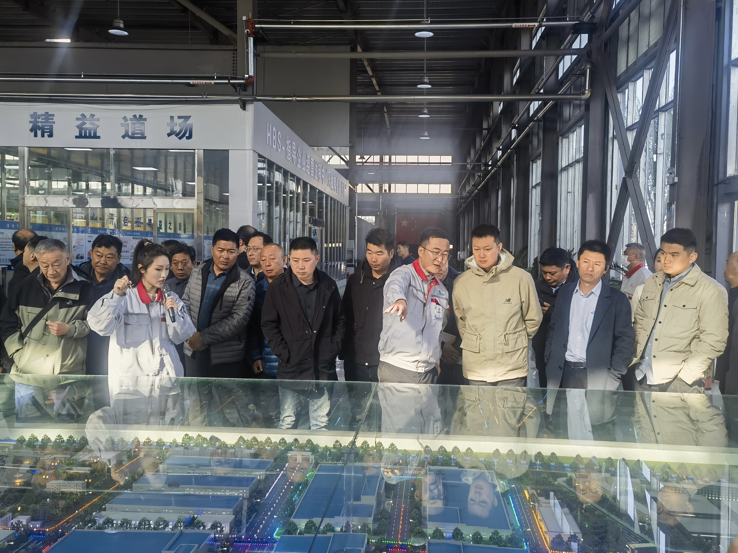 山東鑄造協(xié)會組織相關(guān)企業(yè)蒞臨我司參觀調(diào)研，共促行業(yè)繁榮發(fā)展